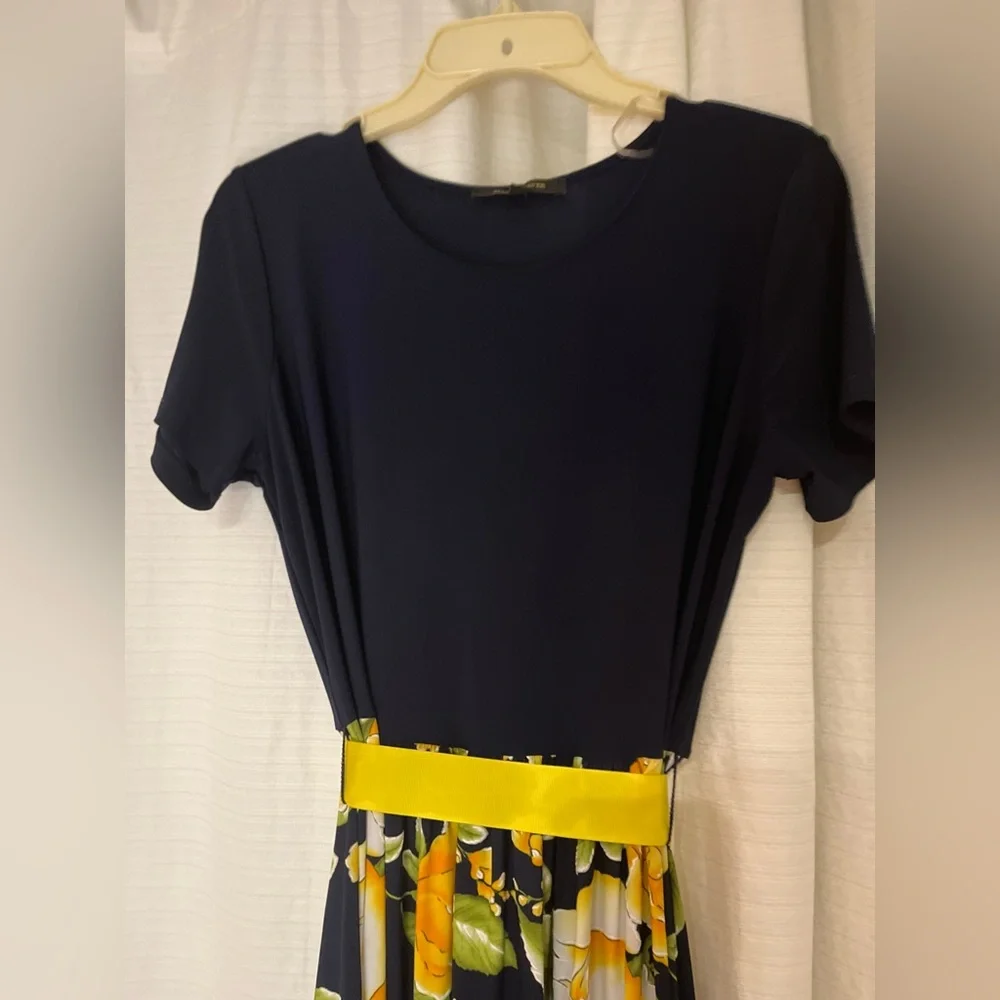 Navy Blue and Yellow Floral Dress - Picture 2 of 6